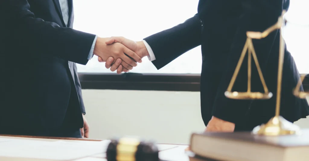 Notary consulting with heirs about inheritance of Bali property